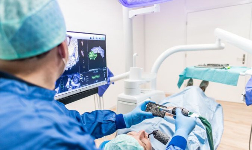 Cơ sở vật chất hiện đại nhất phục vụ quá trình cấy ghép implant diễn ra an toàn, thuận lợi.